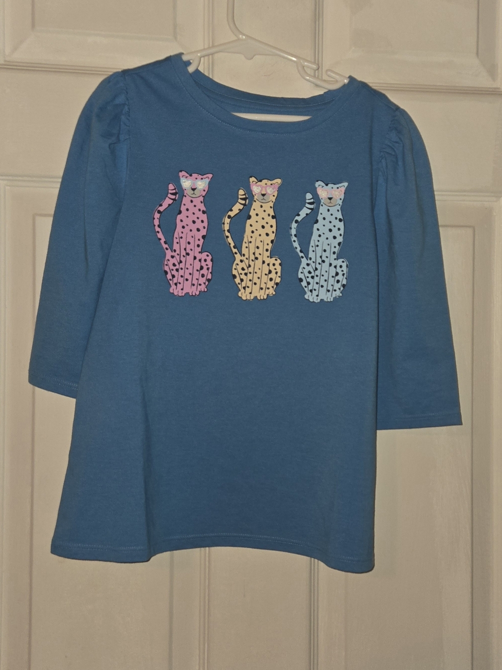 Crown & Ivy Girls' Blue Long-Sleeve Tee with Three Spotted Cheetah SZ S